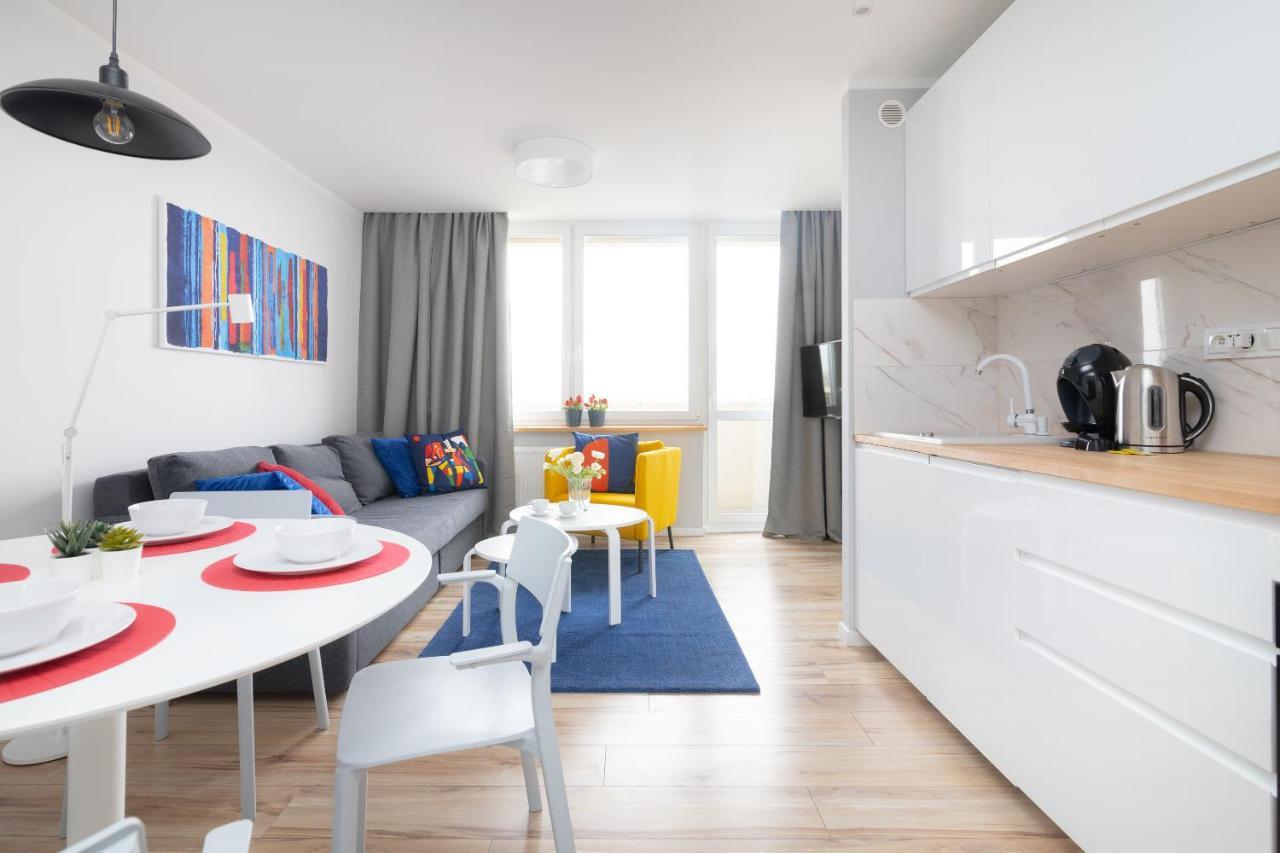 ורשה Beautiful 2 Rooms Flat With Balcony מראה חיצוני תמונה